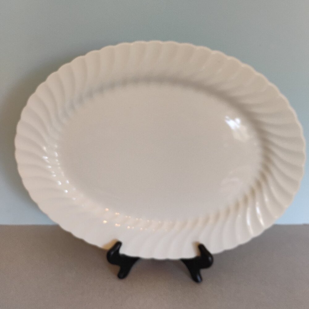 Johnson Bros Regency Pattern White Swirl Oval Platter 14"